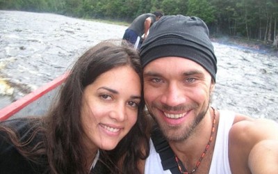 1554 C Monica spear